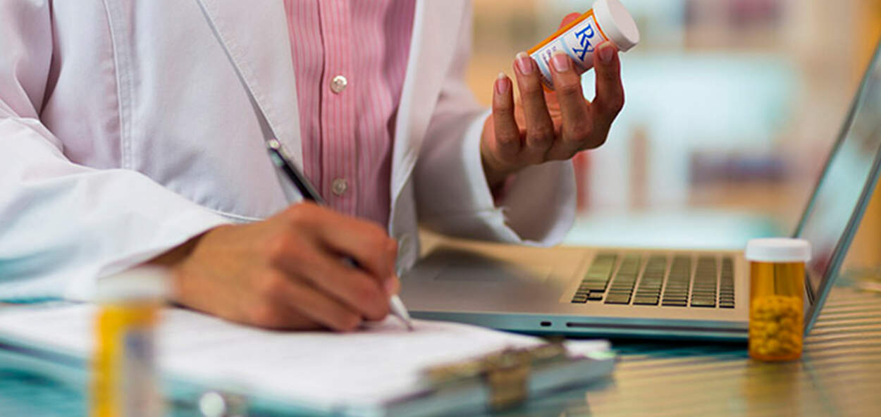 Image depicting Pharmacist